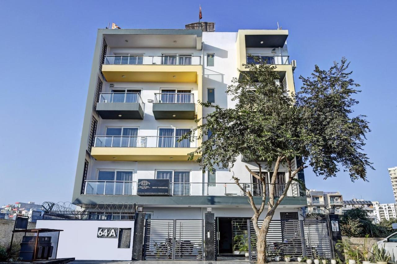 Super Townhouse Tipsyy Near Bestech Central Square Mall Gurgaon Exterior foto