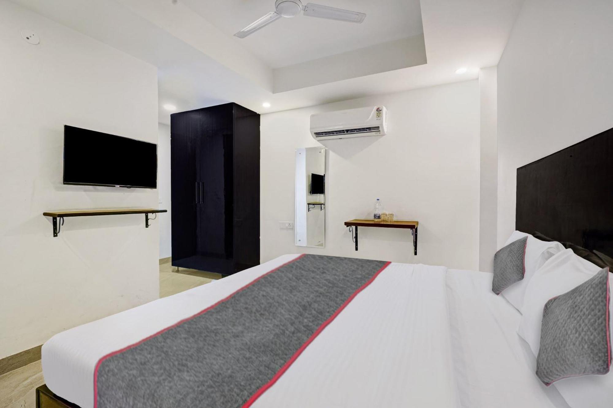 Super Townhouse Tipsyy Near Bestech Central Square Mall Gurgaon Exterior foto