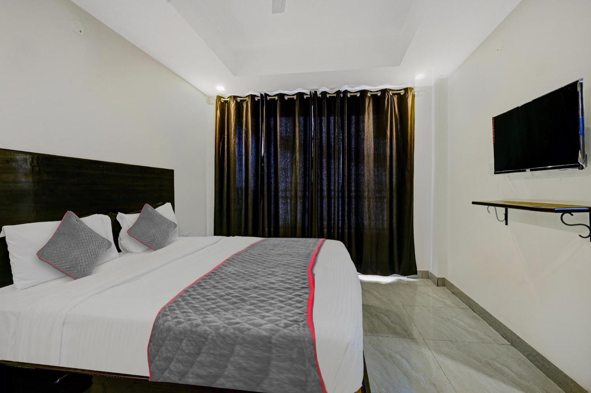 Super Townhouse Tipsyy Near Bestech Central Square Mall Gurgaon Exterior foto